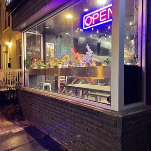the outside of the restaurant