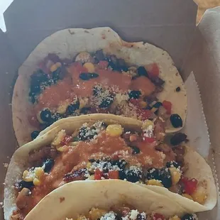 Spicy chicken tacos