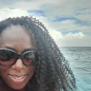 Toni B.