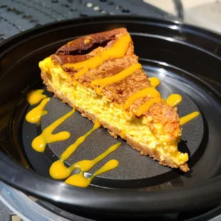 Mango cheesecake