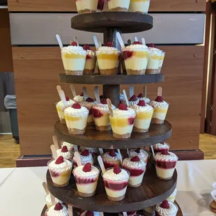 Lemon Raspberry Dessert Cups