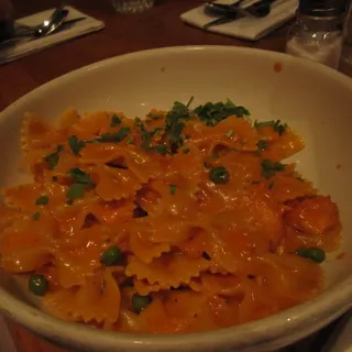 FARFALLE AL SALMONE