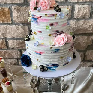 Engagement custom cake