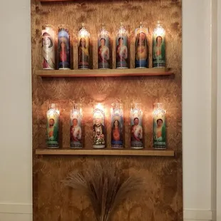 Candles with chefs faces
