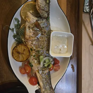 This is the Branzino, it is FANTASTIC, don&apos;t miss out.