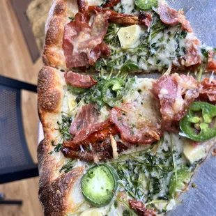 One of the best pizzas in town folks !! No joke !!