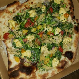 Vegan pizza with all the flavors!