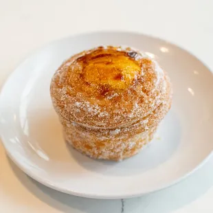 Eggnog Cruffin