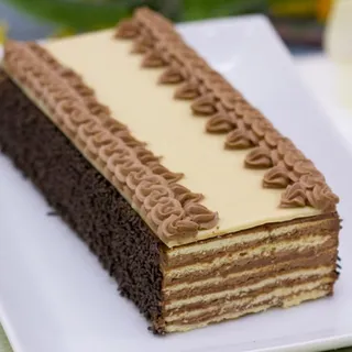 Hungarian Dobo Tortes