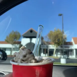 Tiramisu gelato is delicious.