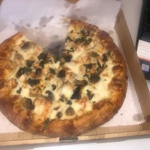 White pizza +chicken +mushrooms +basil! Soooooo good!