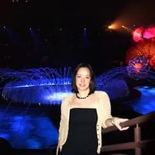 Sandra W.