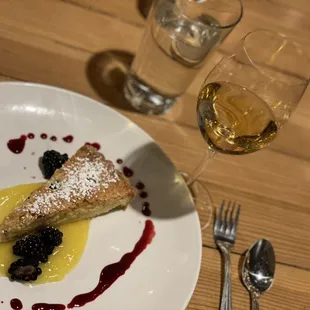 Fragipane with perfect wine pairing