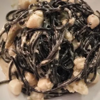 SQUID INK PASTA