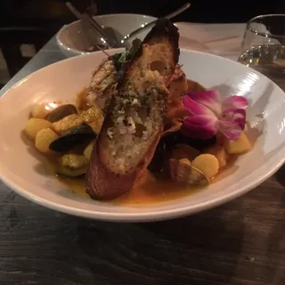 BOUILLABAISSE