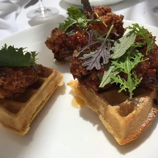 Fried Chicken & Waffle