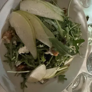 Walnut Pear Salad