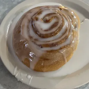 Cinnamon roll