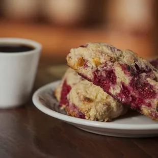 Pastries &amp; Pies home-made, organic ingredients