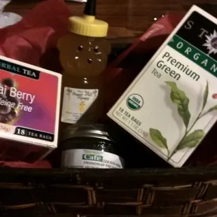 Make your own Holiday Gift Baskets