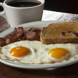 Free-range fresh from the farm eggs, no added nitrite bacon, housemade breads, fresh roasted coffee &amp; espressos.