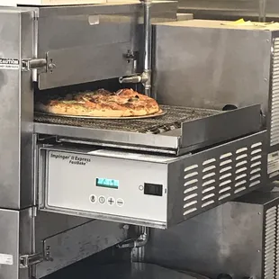 Made to order  pizza