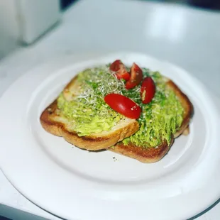 Avocado toast