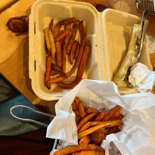 Looks like if you order to go sweet potato, they do it on old oil. Server accidentally brought my friends order as to go.