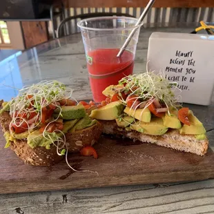 Bruschetta Avo Toast