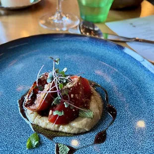 Special occasion dinner--they did a WONDERFUL job helping us celebrate! Dinner was a 6/5, yes, the coveted 6th star. August 2024.