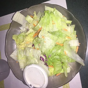 Side salad with ranch