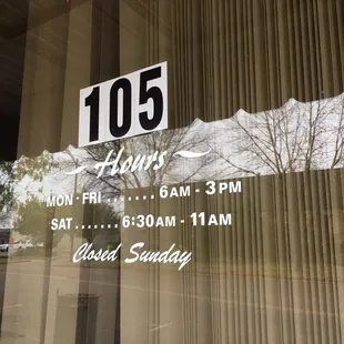Here are the hours, since Trip Advisor is wrong and Yelp doesn&apos;t list the hours either.