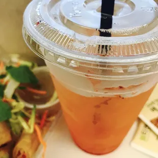 Tea Girls Strawberry Lemonade