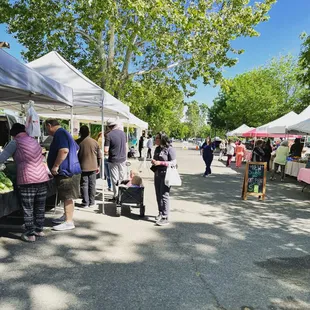 Farmers &amp; customers