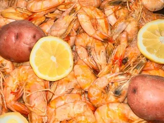 T'Mels Seafood Market