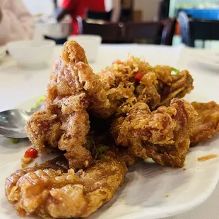 fried chicken wings, chicken, poultry, chicken wings and fried chicken, bbq wings, food, chicken wings, bbq chicken, fried chicken