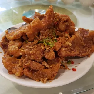 food, chicken wings and fried chicken