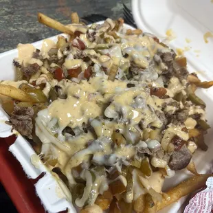 Philly cheesesteak Fries