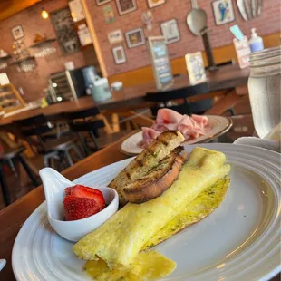 Soft Scramble Omelette