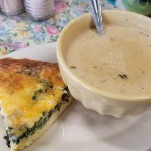 Spinach &amp; mushroom quiche and Spinach, artichoke soup