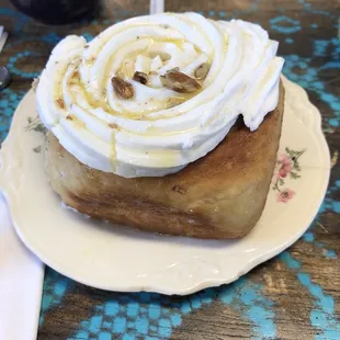 food, dessert, cupcakes