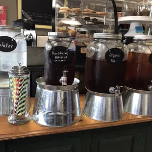 Serve yourself water and tea station with PAPER STRAWS!