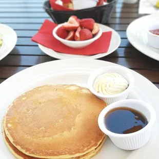 Small stack of pancakes