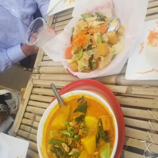 Yellow Curry (NOT GLUTEN FREE)