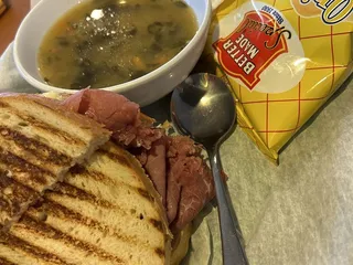 Picasso Deli