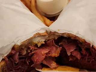 Charmer’s Fresh Burgers