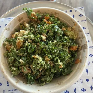 Kale & Quinoa Bowl