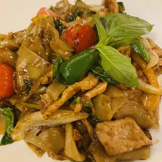 Drunken Noodle