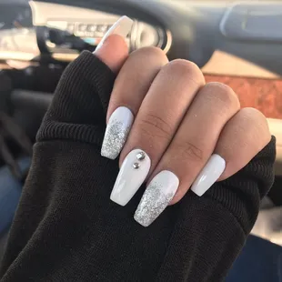 Promotion nails