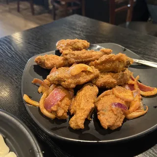 30 Classic Fried Chicken Wings